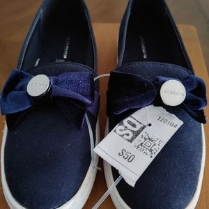 NWT Liz Claiborne, SZ 6,Blue Seude Sneakers!